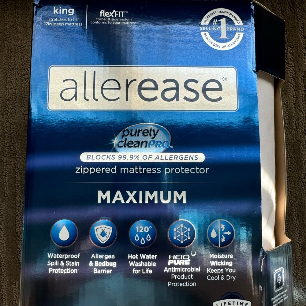 Allerease King Zippered Mattress Protector New in Box